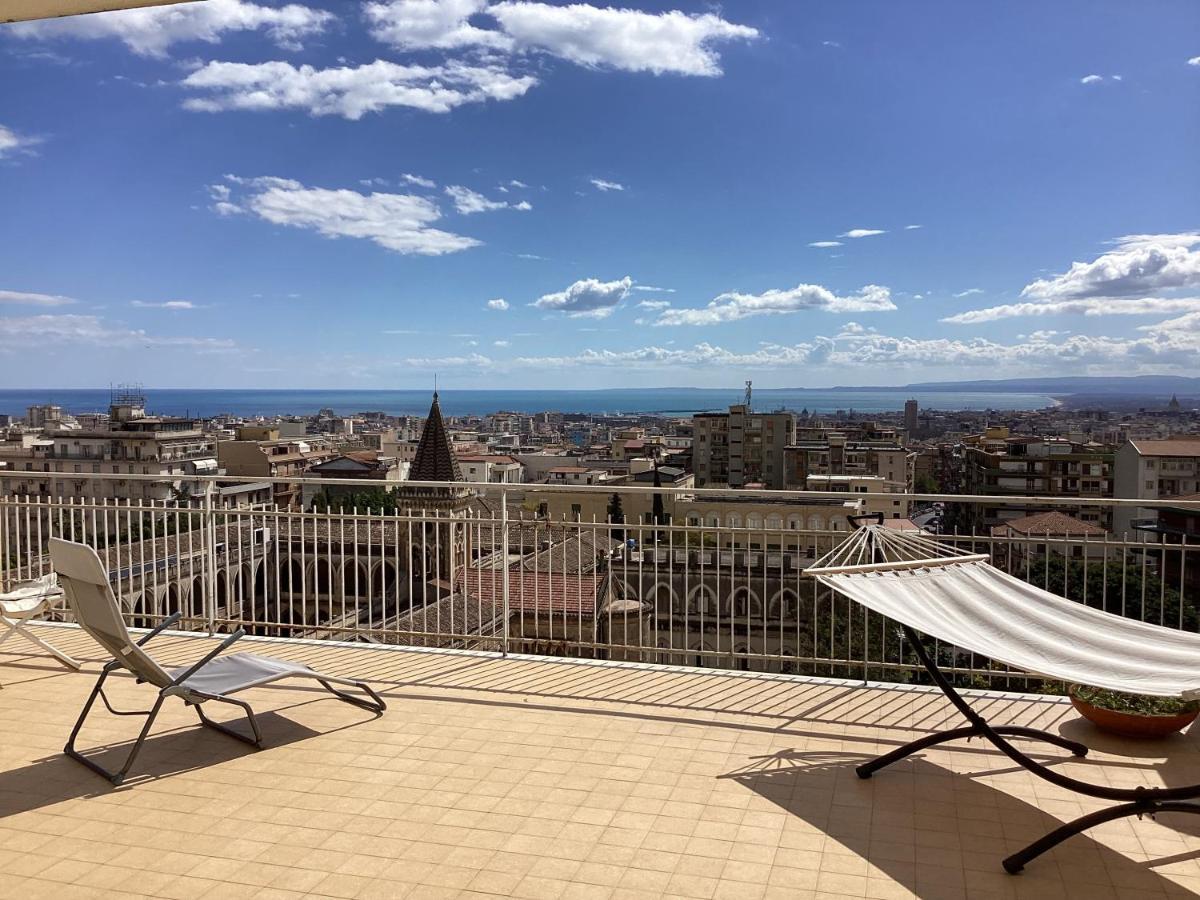 Top Floor Aparthotel Bentivoglio 카타니아 외부 사진