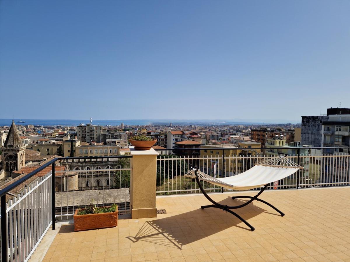 Top Floor Aparthotel Bentivoglio 카타니아 외부 사진